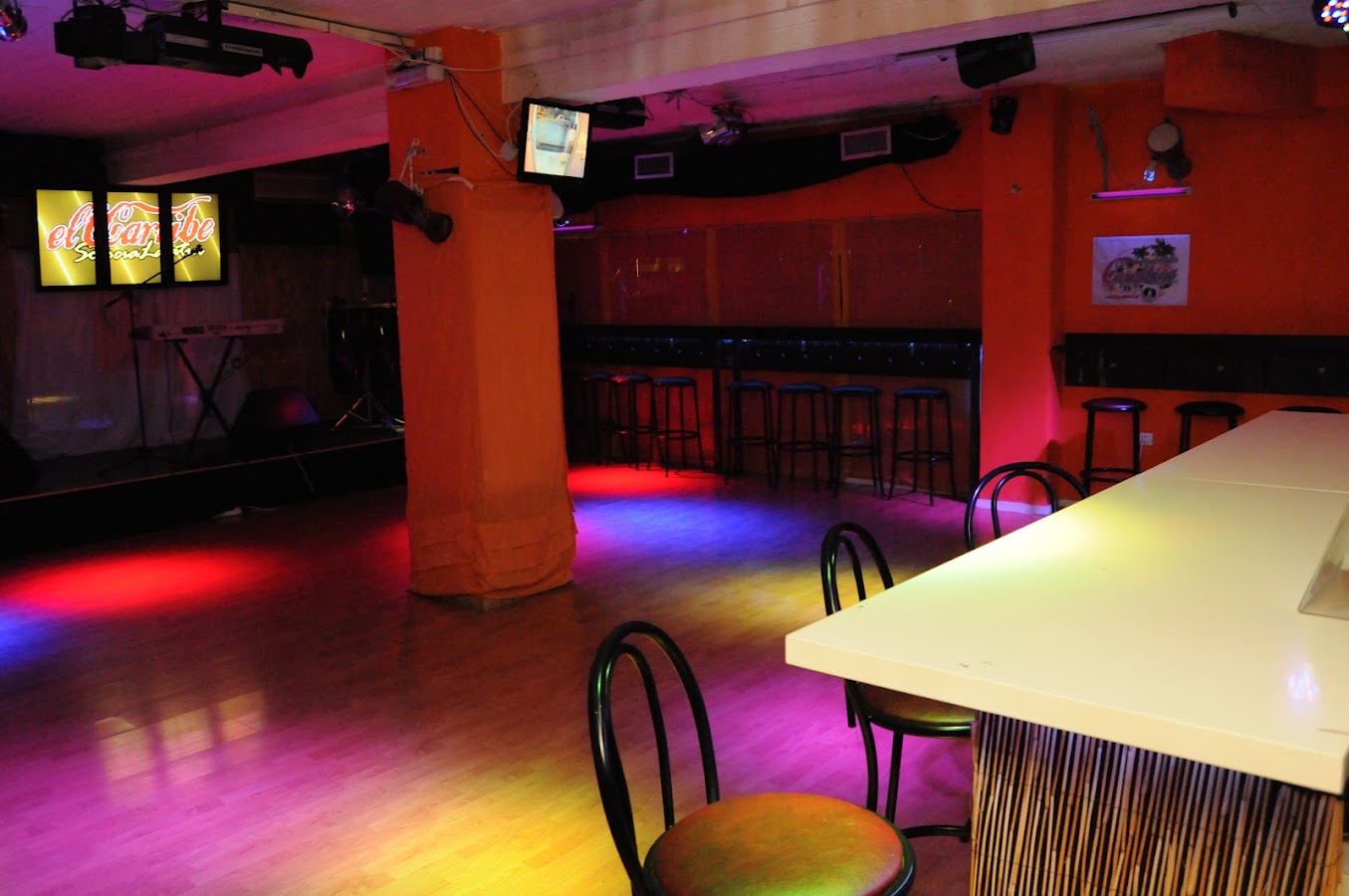 el Caribe Dance Club