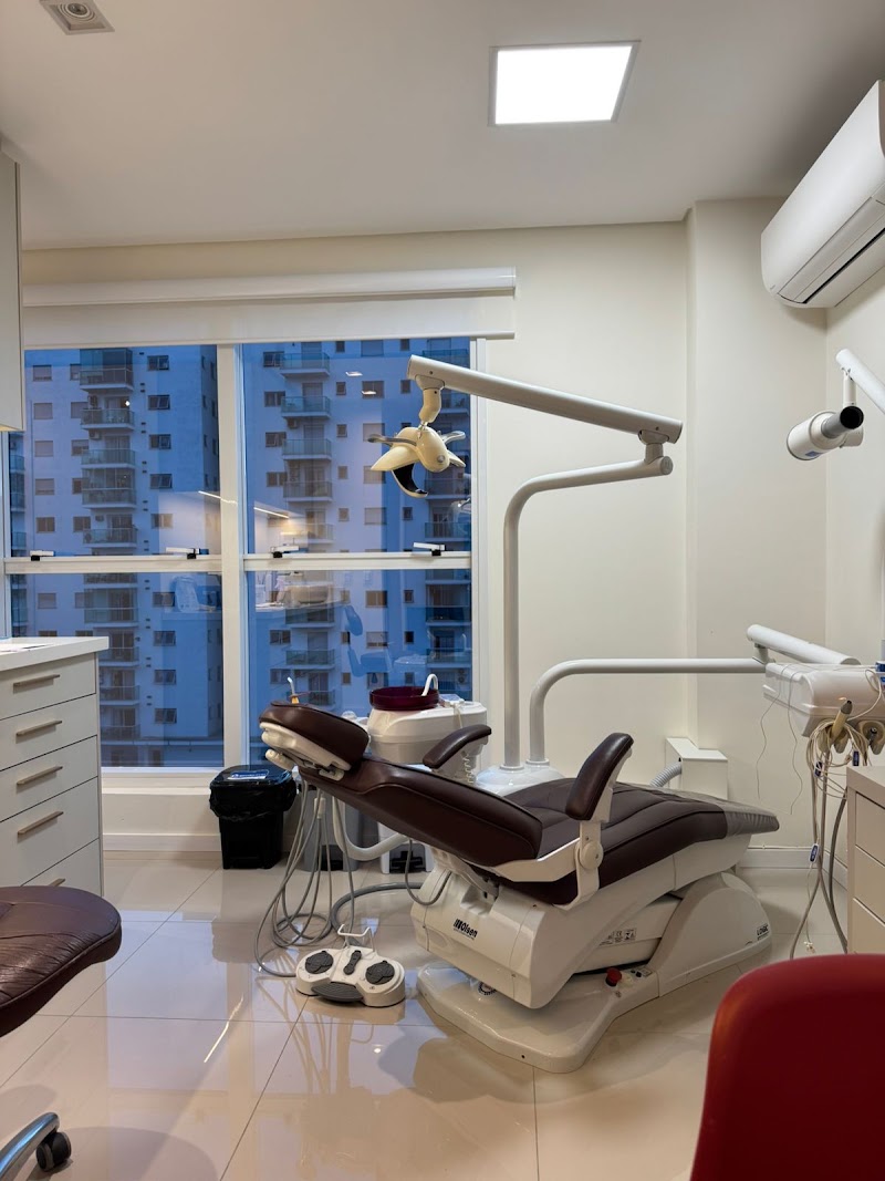 Clinica Lucas Mendes