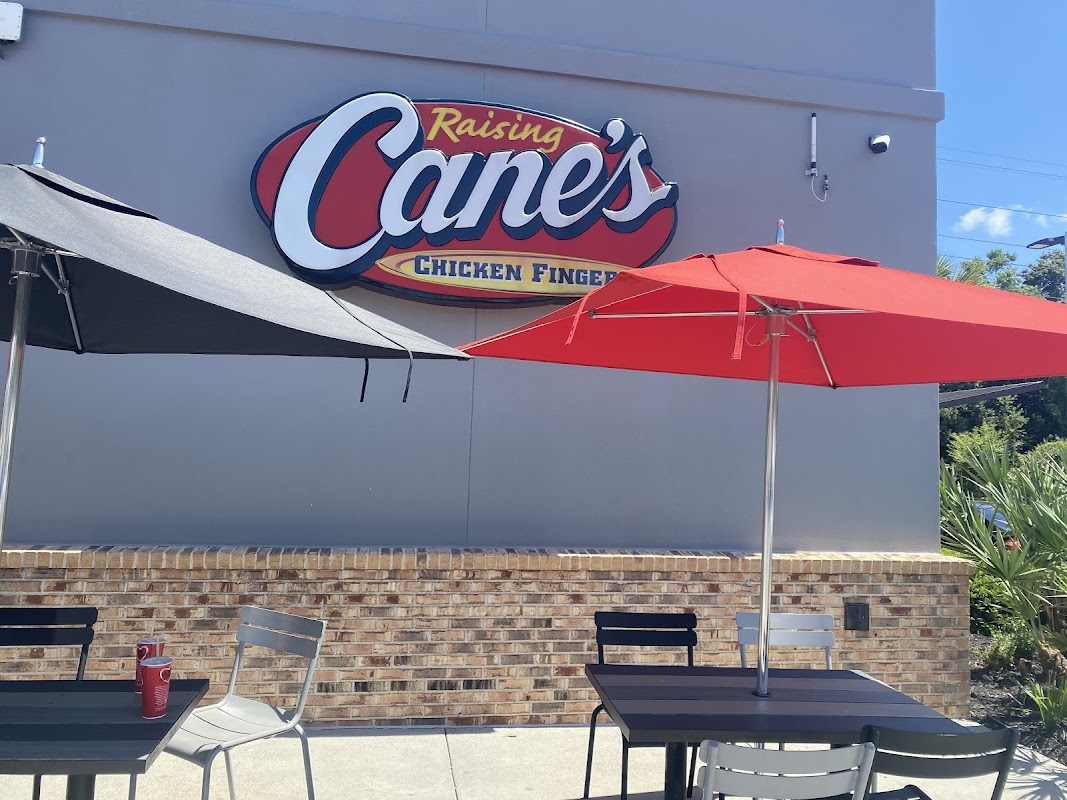 Raising Cane's Chicken Fingers photo 4