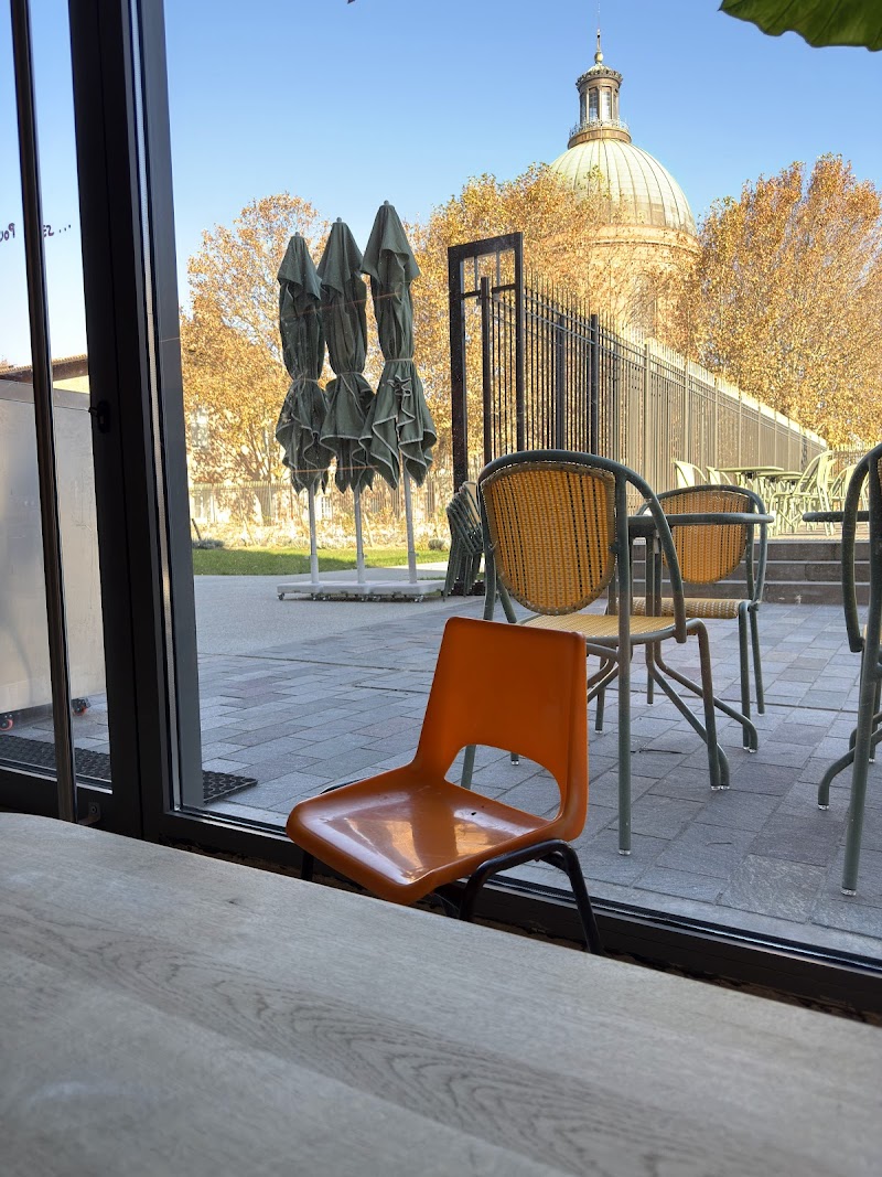 Hayuco Coffee Copola