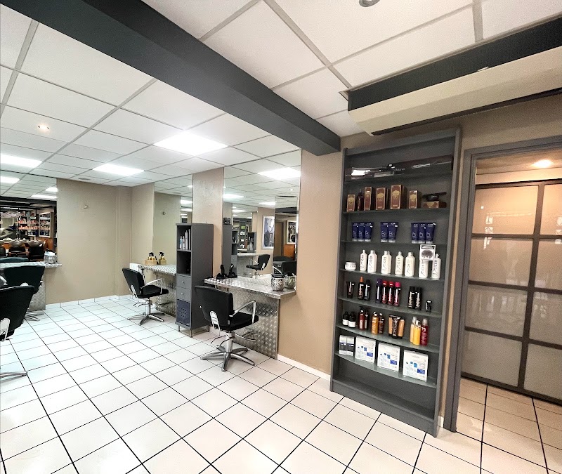 COIFFURE AVENUE — photo 1