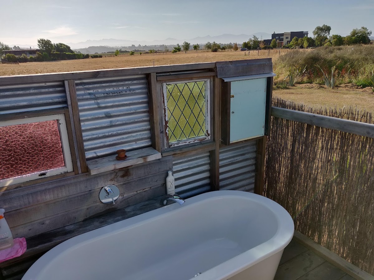 Appleby House & Rabbit Island Huts — 4