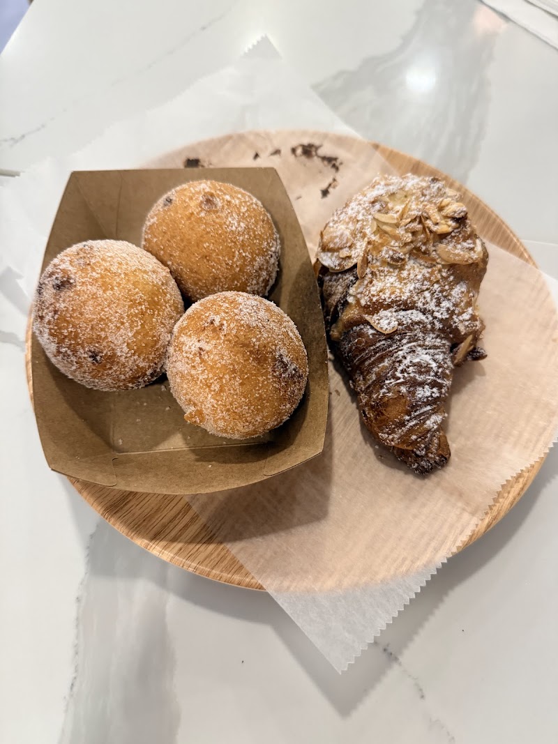 Tous Les Jours photo 2