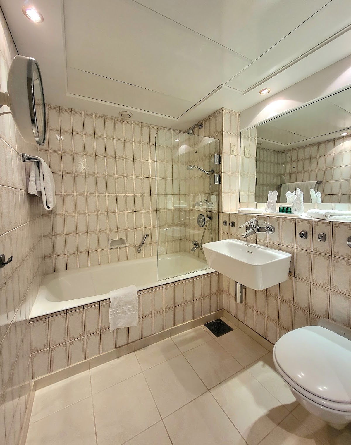Hotel Ullensvang, dog-friendly hotel, photo 3