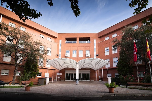 Residencia Residencia de Mayores Villaverde | Plata y Castañar — P.º de Plata y Castañar, 38, Villaverde, 28021 Madrid, España