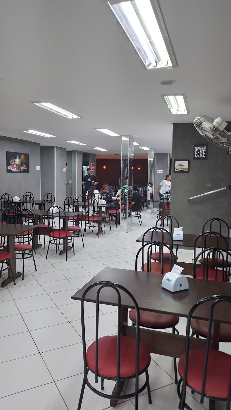 Foto de Dona Bina Restaurante Fazendinha.