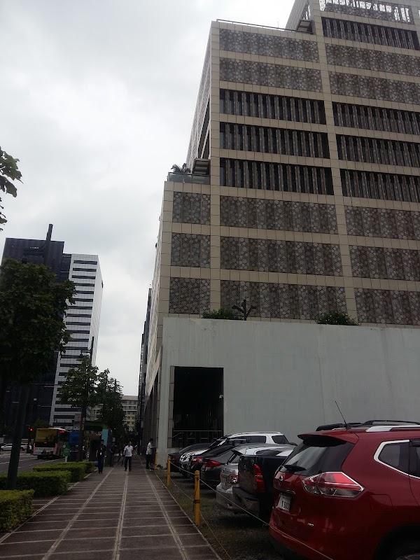 BDO BGC - J.Y. Campos Center