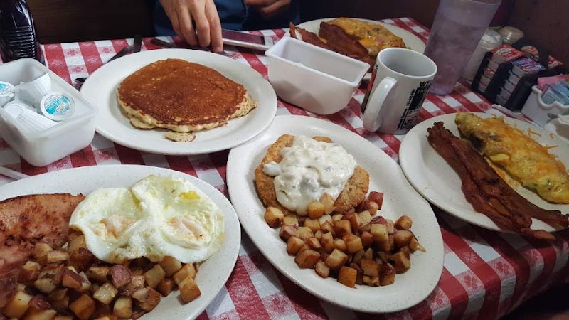 Roosters Cafe photo 2