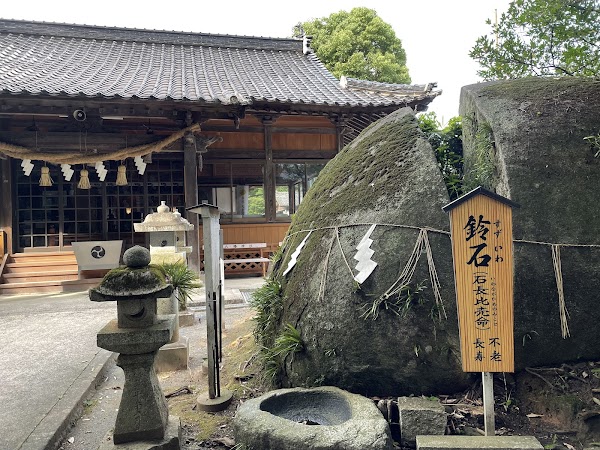 Shohachiman Shrine 1