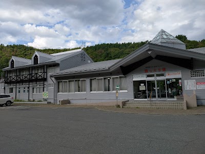 リバーパークにいさと
