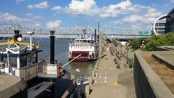 Photo by Gary Budzien