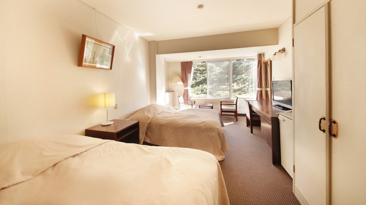 Shimobe Hotel - ryokan in Shimobe Onsen, Yamanashi (2)