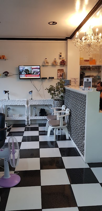 Version Salon & Spa
