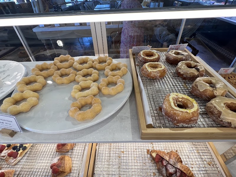 Paris Baguette photo 2