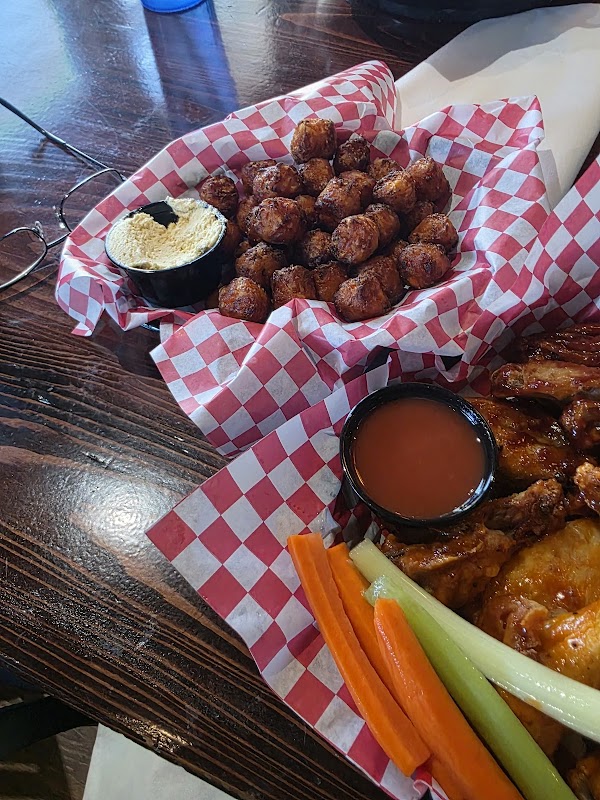 Mac's Daniel Island photo 2