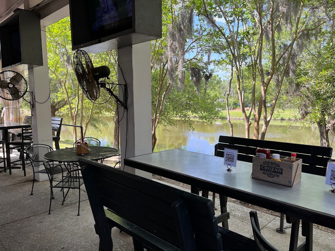 Mac's Daniel Island photo 4