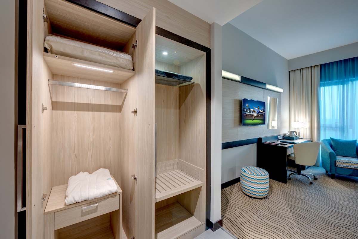 City Avenue Hotel 5