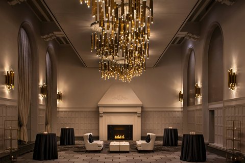 The Midland Hotel Chicago, dog-friendly hotel, photo 5