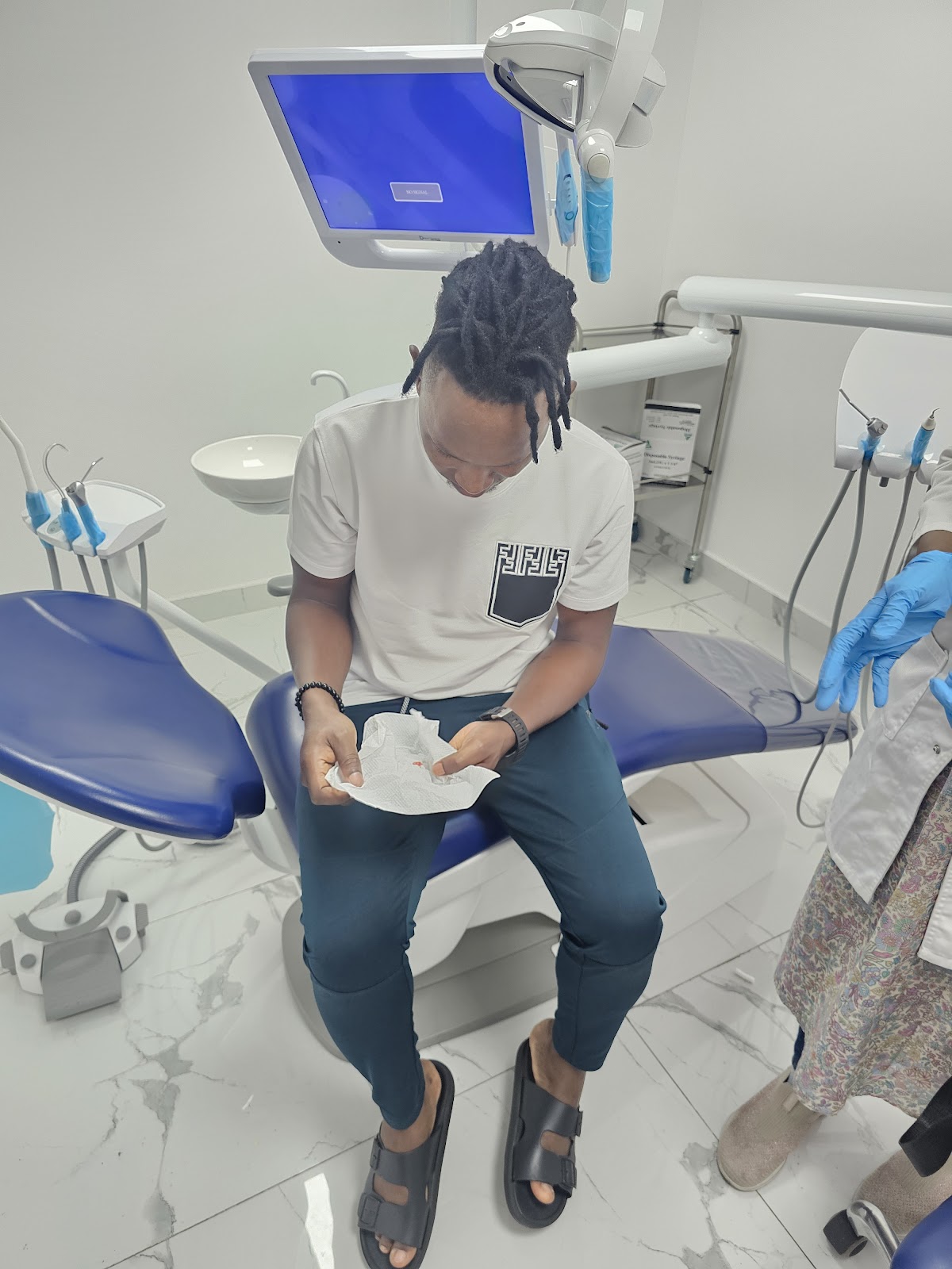 Noor Al Inaya Dental Clinic 5