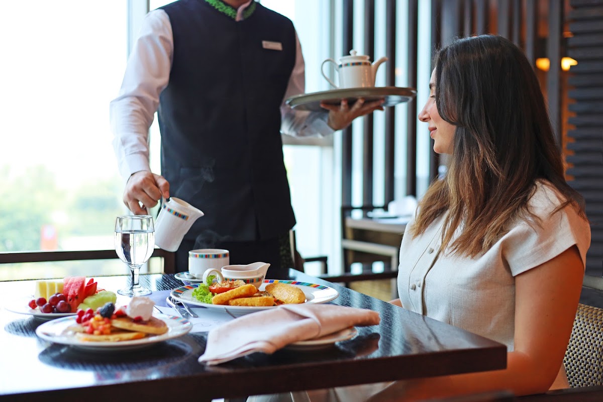 Olive Tree Restaurant at Flora Creek 2