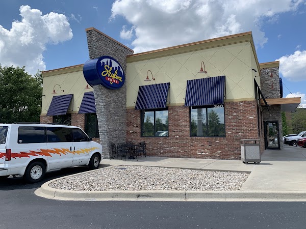 SKYLINE CHILI exterior