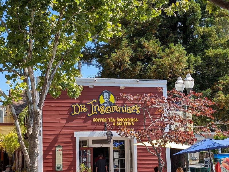 Dr. Insomniac's Fine Coffee, Tea, Smoothies & Cafe photo 3