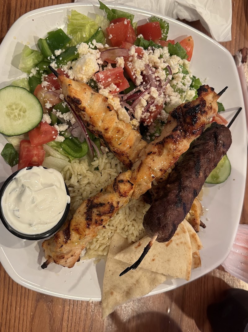 Yianni's Cafe photo 4