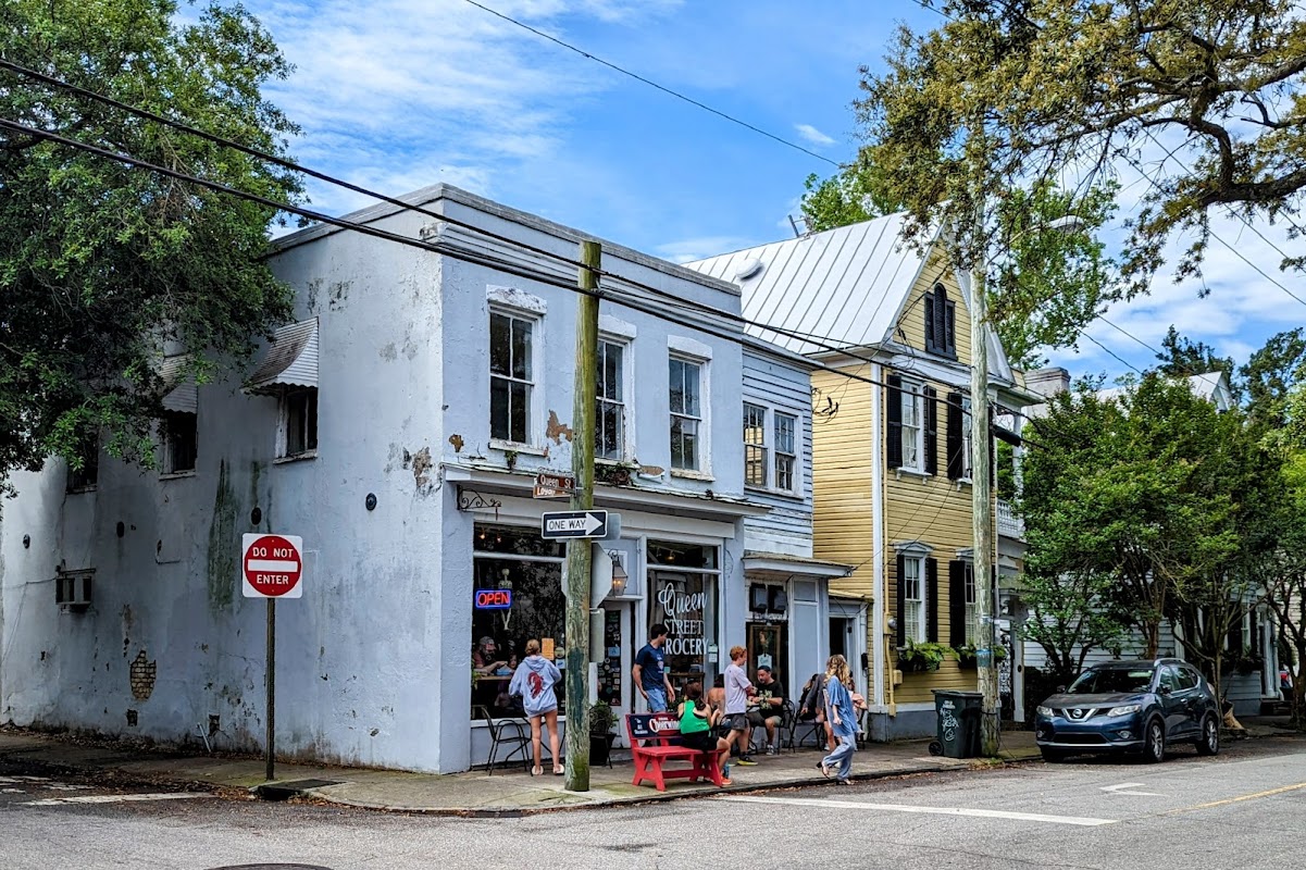 Queen Street Grocery photo 4