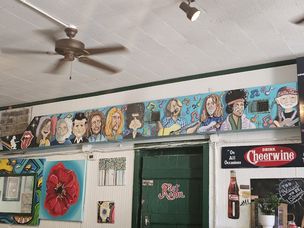 Queen Street Grocery photo 5