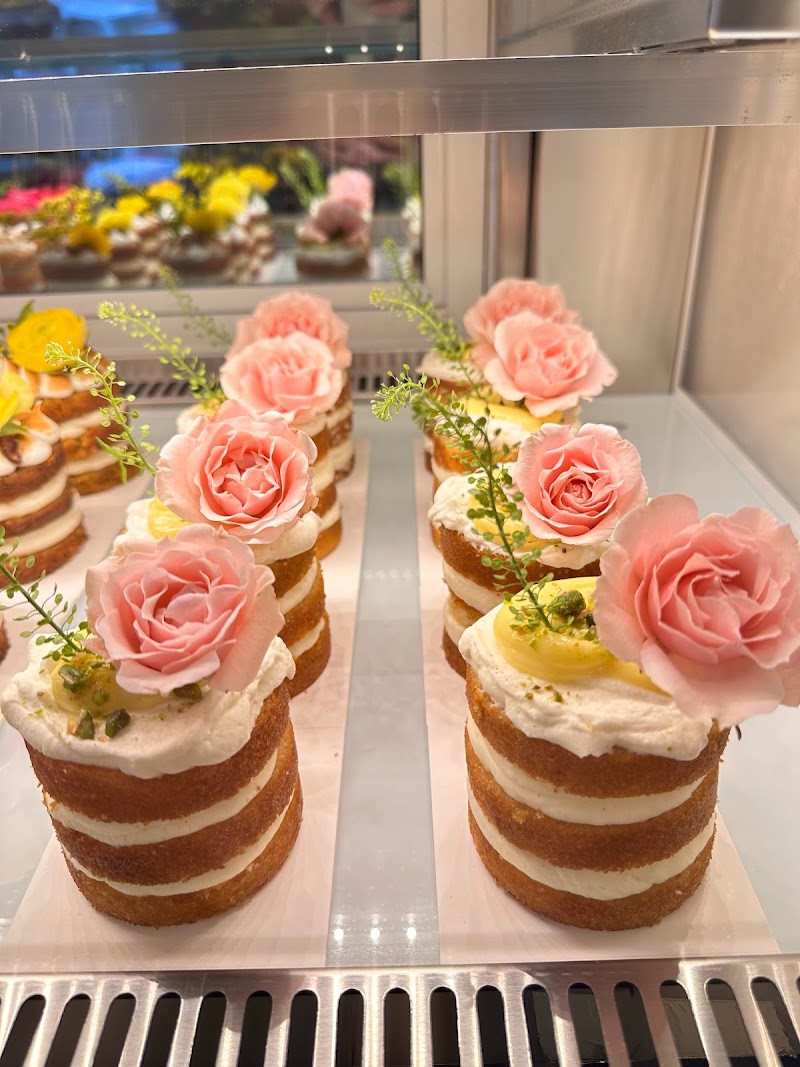 HINAR Dessert Bar & Café photo 2