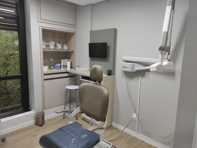 DENTAL-X RADIOLOGIA ODONTOLÓGICA | UNIDADE FLORIANÓPOLIS - foto 2