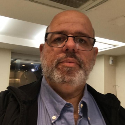 Dr. Hugo Pestana Mello Filho, Ortopedista - Traumatologista