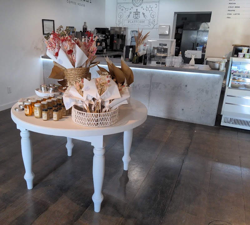 Platform Coffee House photo 1