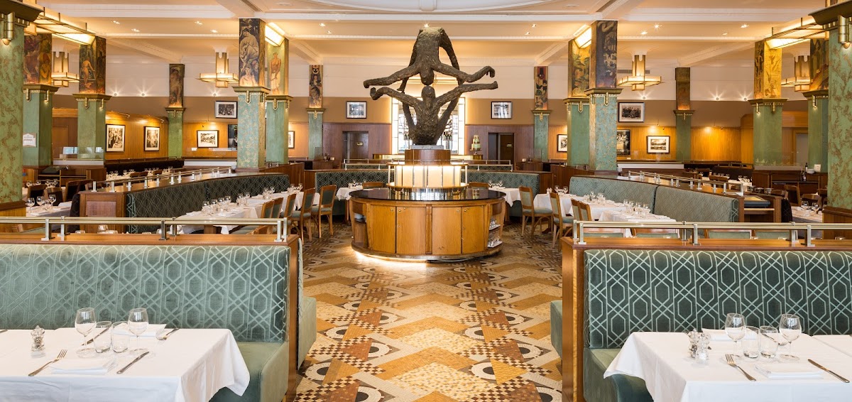 La Coupole, vue extérieure