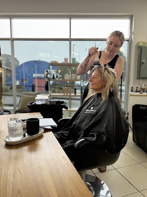 BLK Hair Studio photo 3