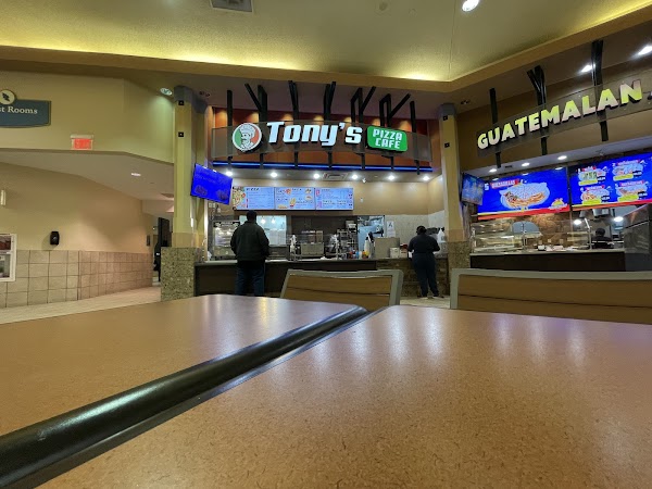 TONY'S PIZZA CAFE exterior