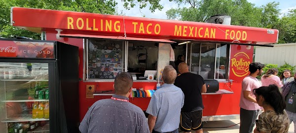 ROLLING TACOS exterior