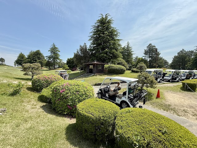 Osaka Public Golf Course - Photo 8