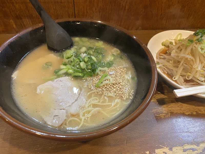 博多ラーメン 味一（あじいち） 写真3