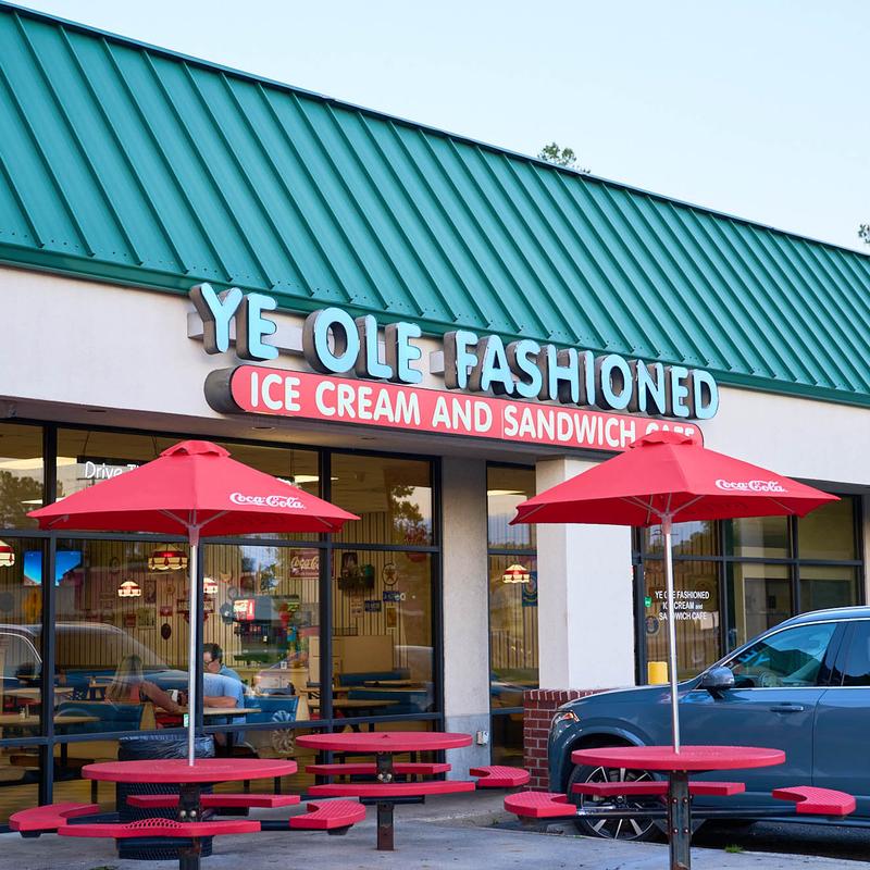 Ye Ole Fashioned Ice Cream & Sandwich Cafe photo 5