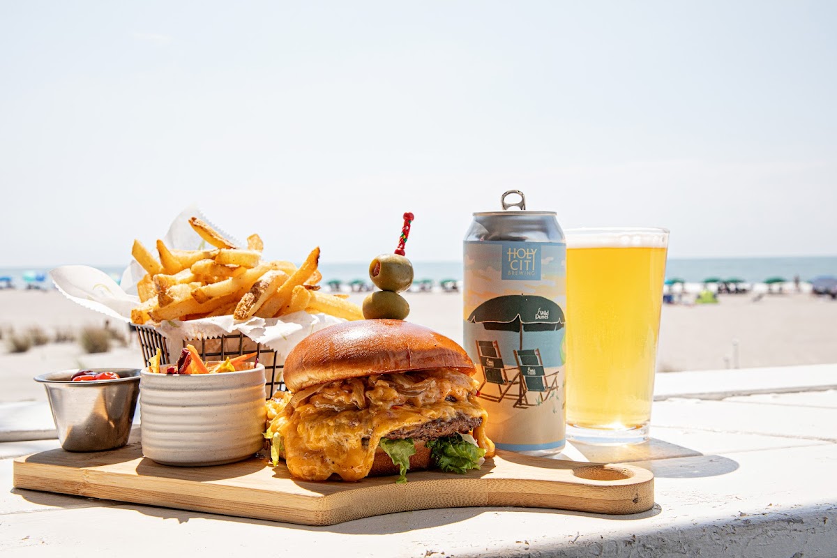 Beachside Burgers & Bar photo 5