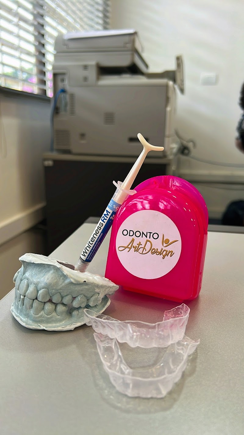 OdontoArtDesign | Facetas no Batel - foto 5