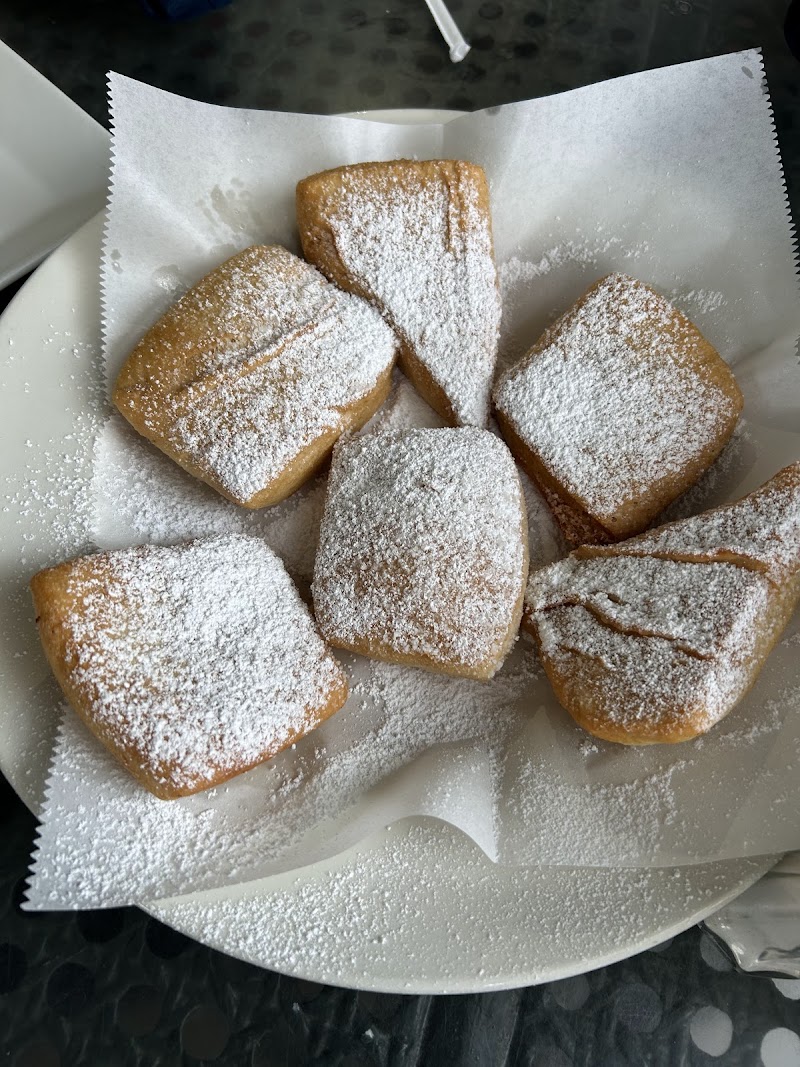 Pujo St Cafe photo 4