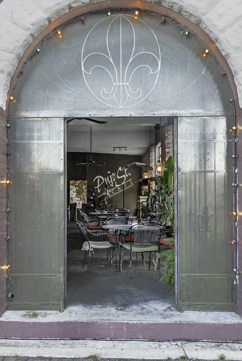 Pujo St Cafe photo 2