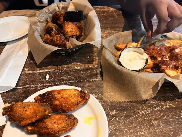 Photo of HydeOut Kitchen & Bar
