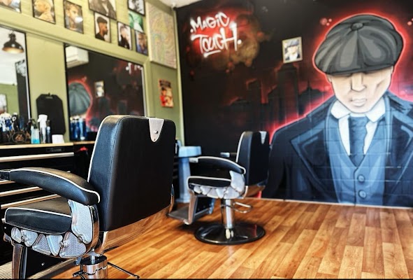 MAGIC TOUCH BARBER SHOP (FORMERLY WIG CHOP BARBER SHOP) photo 3