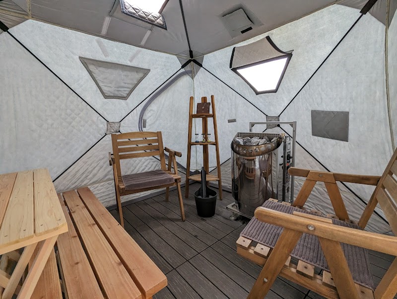 屋上の北欧サウナ店 LOMA 3