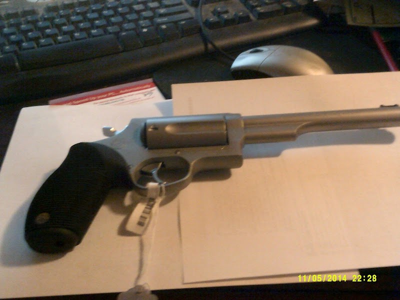 Helsells Gun Shop photo