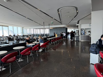 Air Canada Maple Leaf Lounge (Express) — Google photo 3
