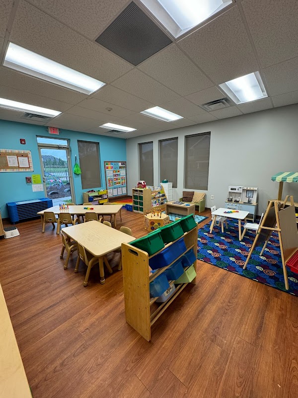 LITTLE HANDS ACADEMY 2 exterior